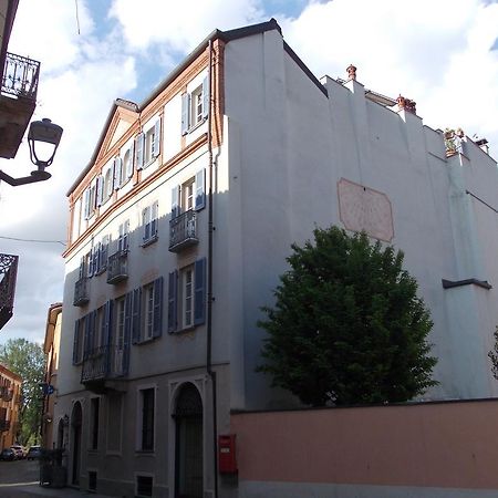 Palazzo Finati Panzió Alba Kültér fotó