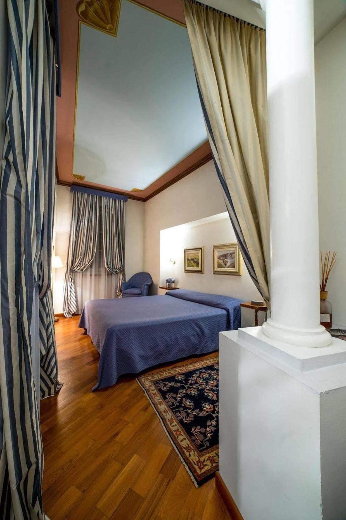 Palazzo Finati Panzió Alba Kültér fotó